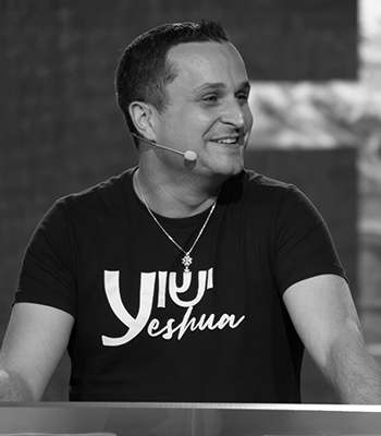 Voir: Benjamin Elbaz
