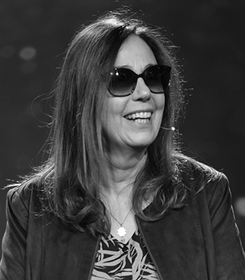 Voir: Françoise Caron
